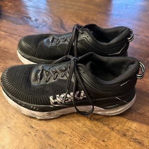 Hoka One One - Bondi 7, size 8